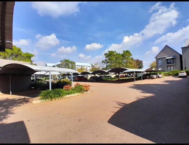 2 BEDROOM APARTMENT FOR SALE IN ELDO LAKES ESTATE